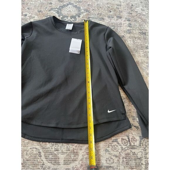 NWT Nike Women's One Therma-FIT Long Sleeve Top - Picture 2 of 8